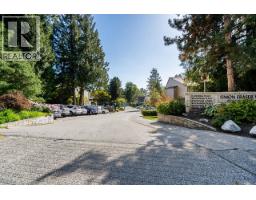 8561 FLOWERING PLACE