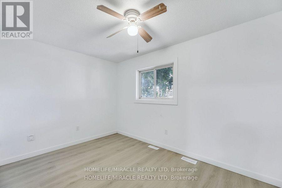 291 Portsmouth Crescent E, London East, Ontario  N5V 4E1 - Photo 14 - X12438729