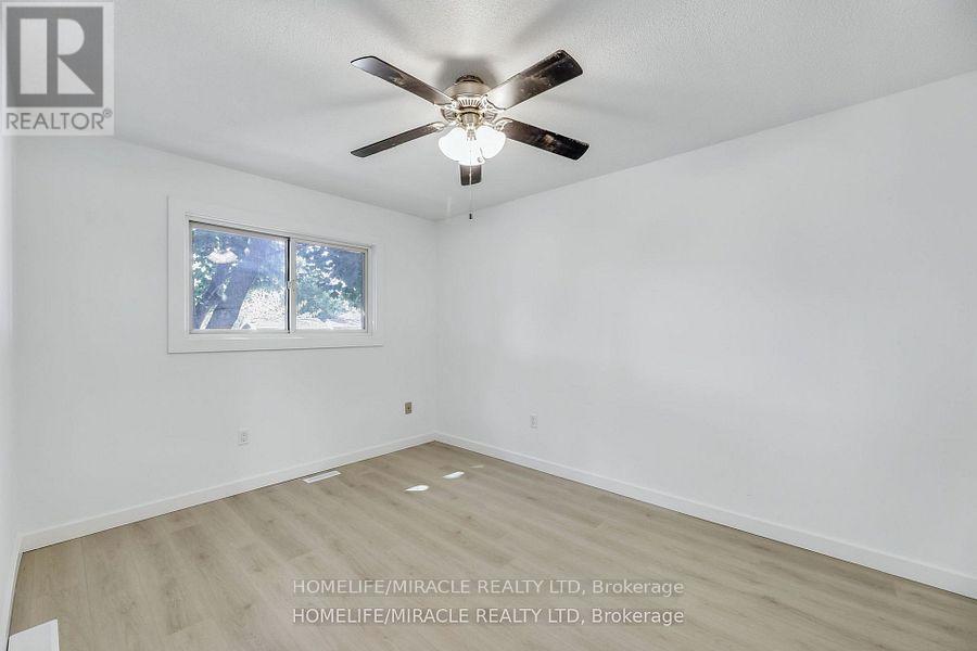 291 Portsmouth Crescent E, London East, Ontario  N5V 4E1 - Photo 16 - X12438729