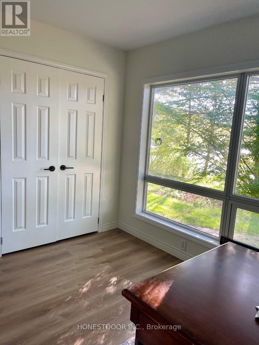 214 North Street, Thames Centre, Ontario  N0L 1G3 - Photo 12 - X12438750