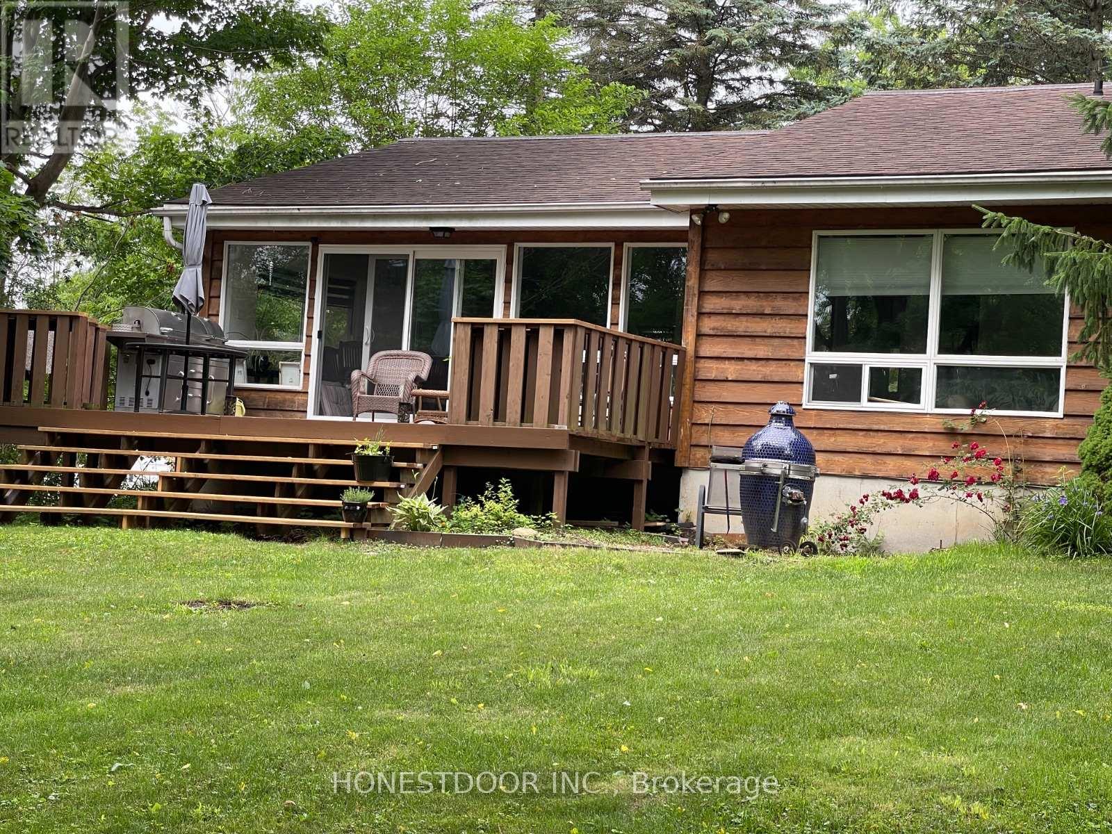 214 North Street, Thames Centre, Ontario  N0L 1G3 - Photo 3 - X12438750