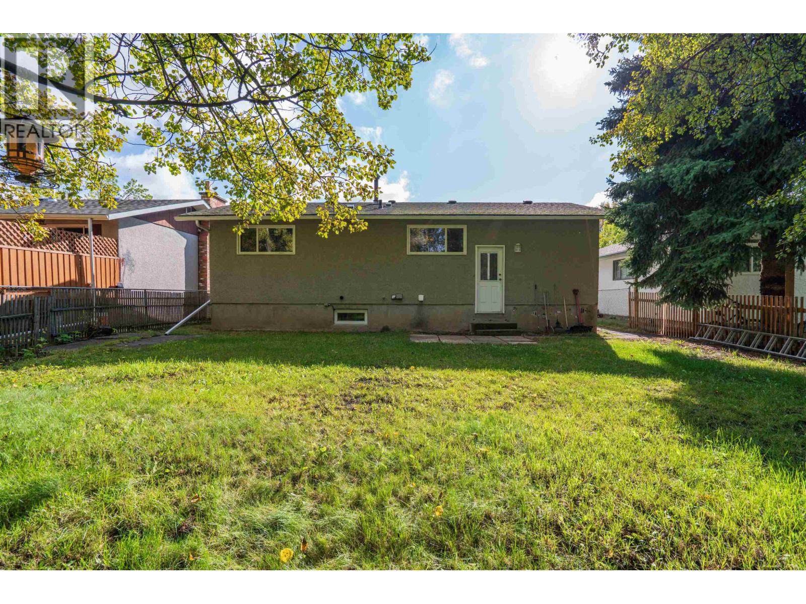 2426 Lisgar Crescent, Prince George, British Columbia  V2N 1C3 - Photo 13 - R3054346