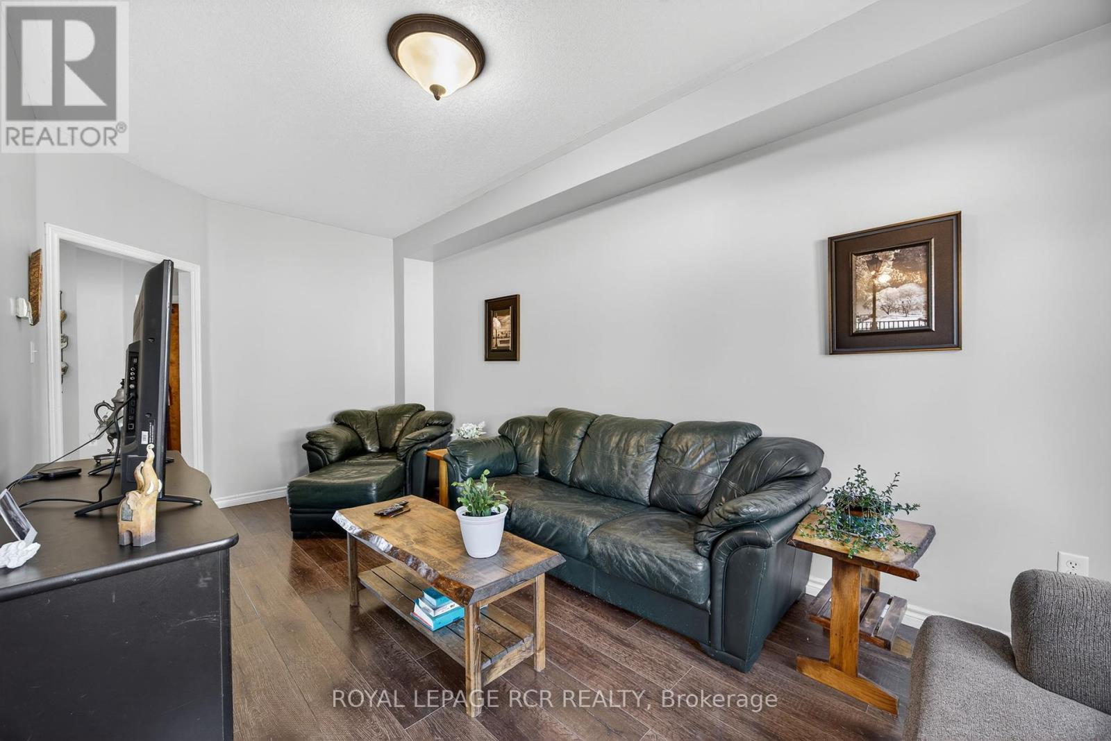 24 Tascona Court, Barrie, Ontario  L4M 0C5 - Photo 16 - S12428252