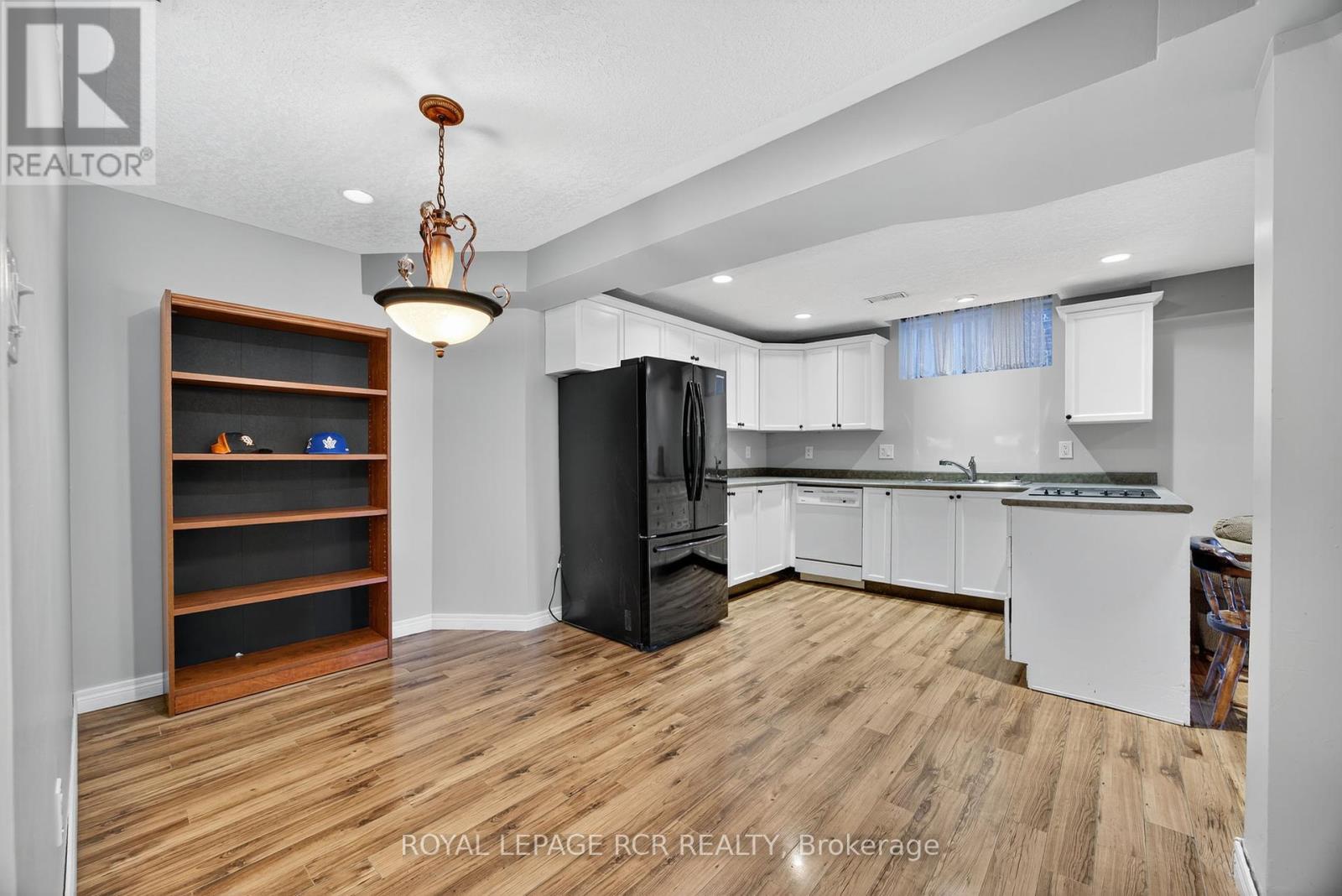 24 Tascona Court, Barrie, Ontario  L4M 0C5 - Photo 40 - S12428252