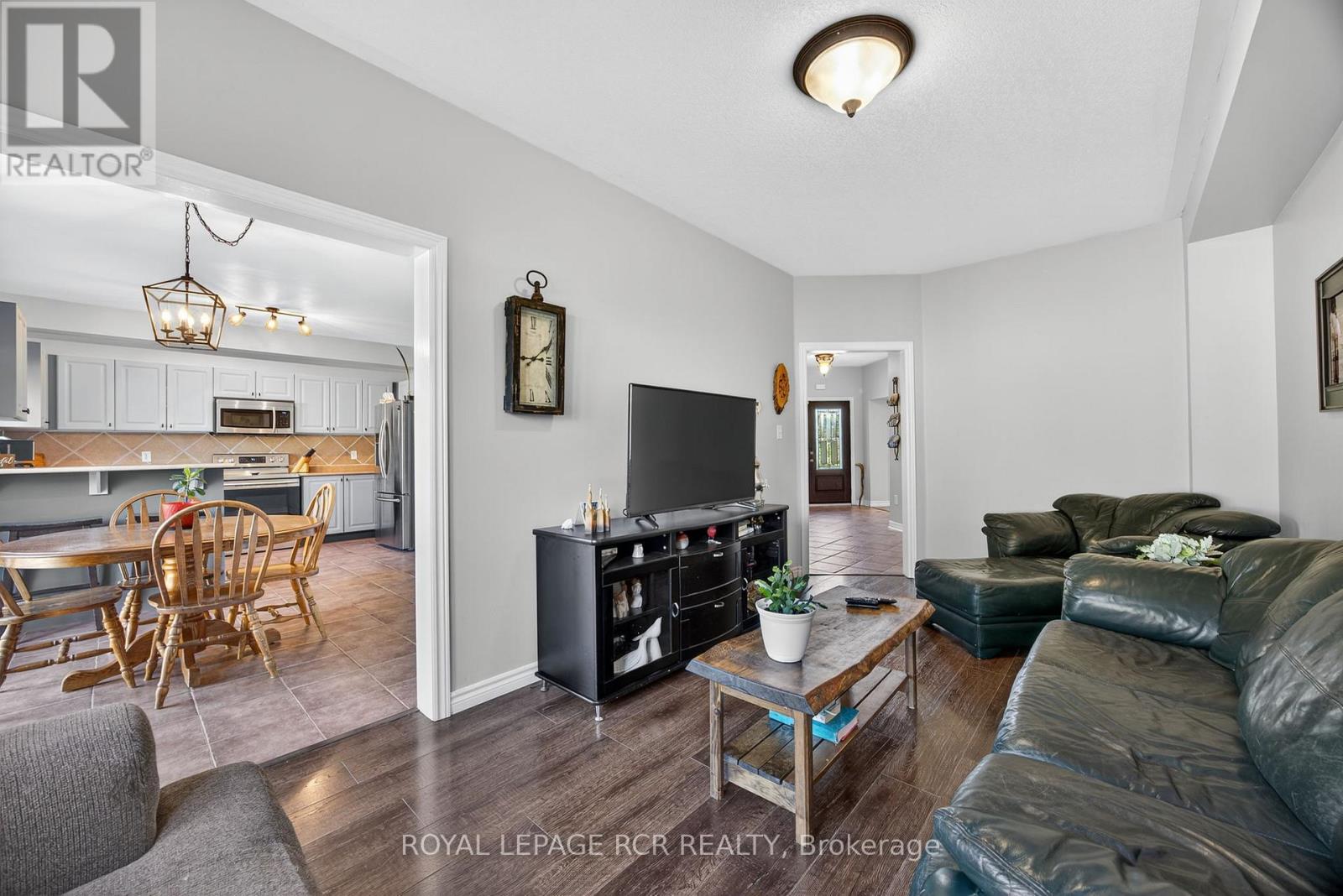 24 Tascona Court, Barrie, Ontario  L4M 0C5 - Photo 17 - S12428252
