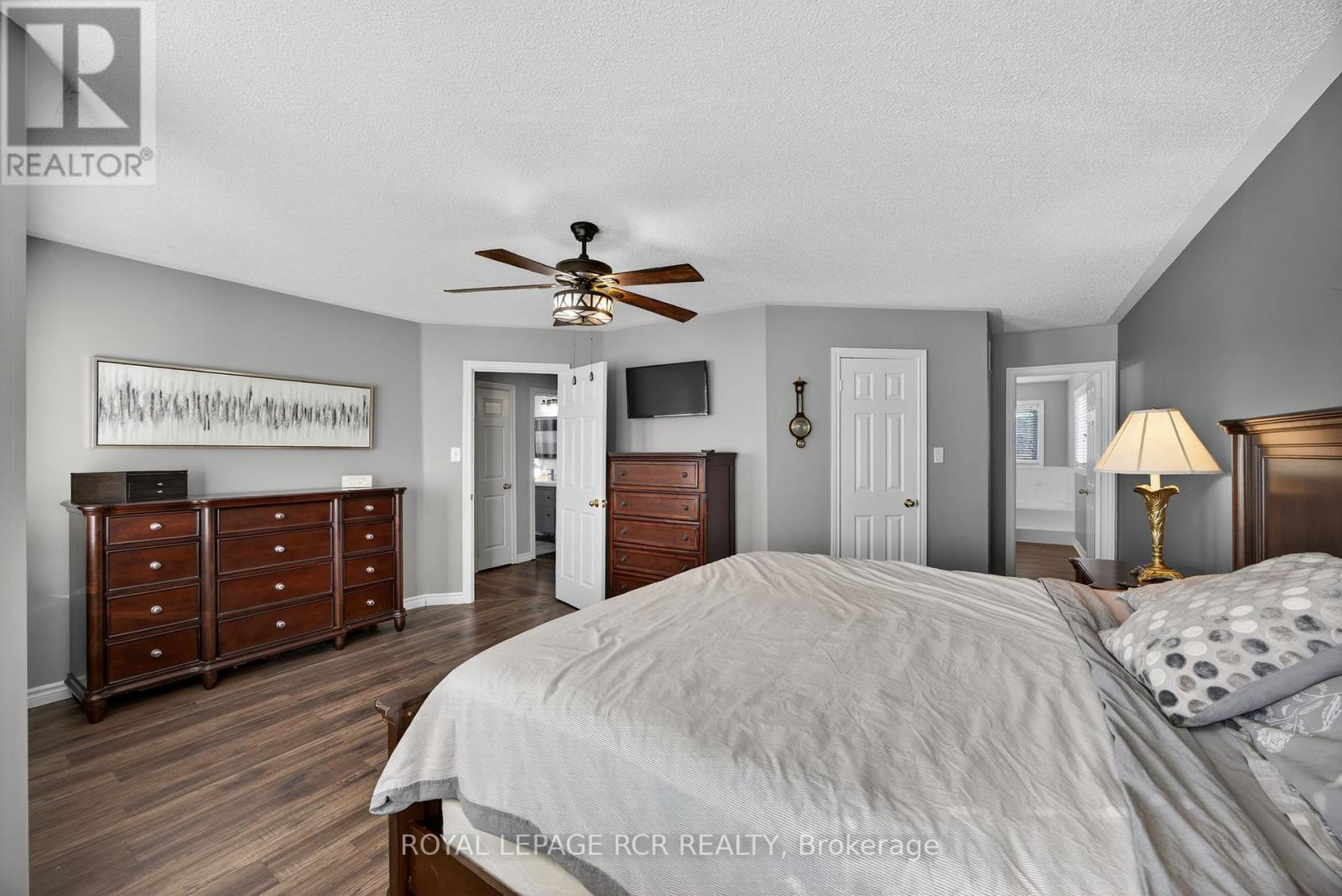 24 Tascona Court, Barrie, Ontario  L4M 0C5 - Photo 25 - S12428252