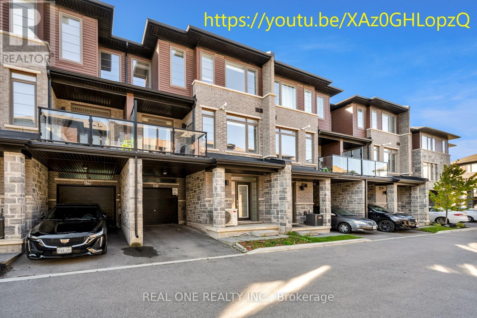 257 - 30 Times Square Boulevard, Hamilton, Ontario  L8J 0M1 - Photo 1 - X12425356