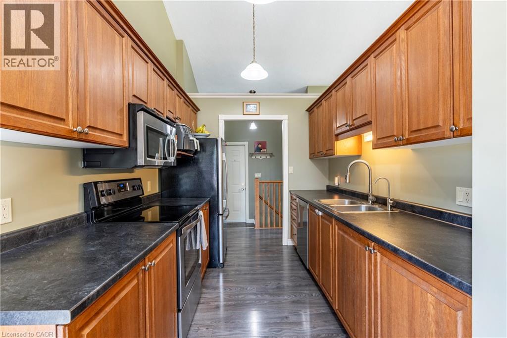 1093 Walker Street, Howick, Ontario  N0G 2X0 - Photo 14 - 40775609