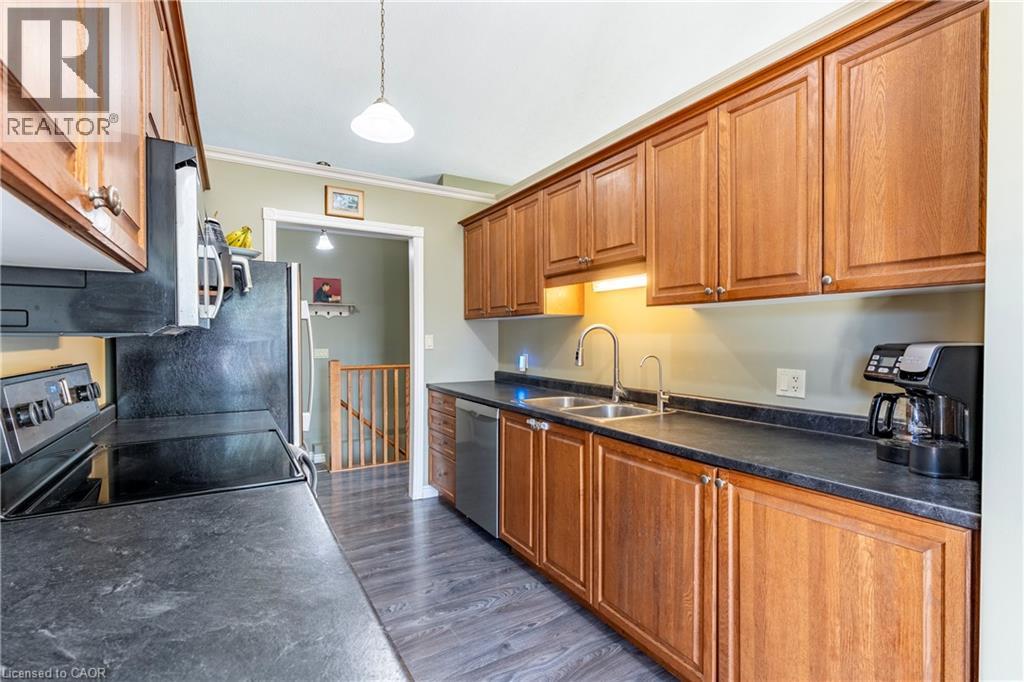 1093 Walker Street, Howick, Ontario  N0G 2X0 - Photo 15 - 40775609