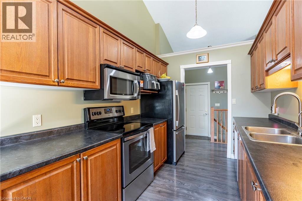 1093 Walker Street, Howick, Ontario  N0G 2X0 - Photo 16 - 40775609