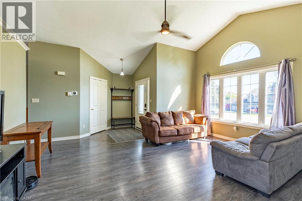 1093 Walker Street, Howick, Ontario  N0G 2X0 - Photo 7 - 40775609