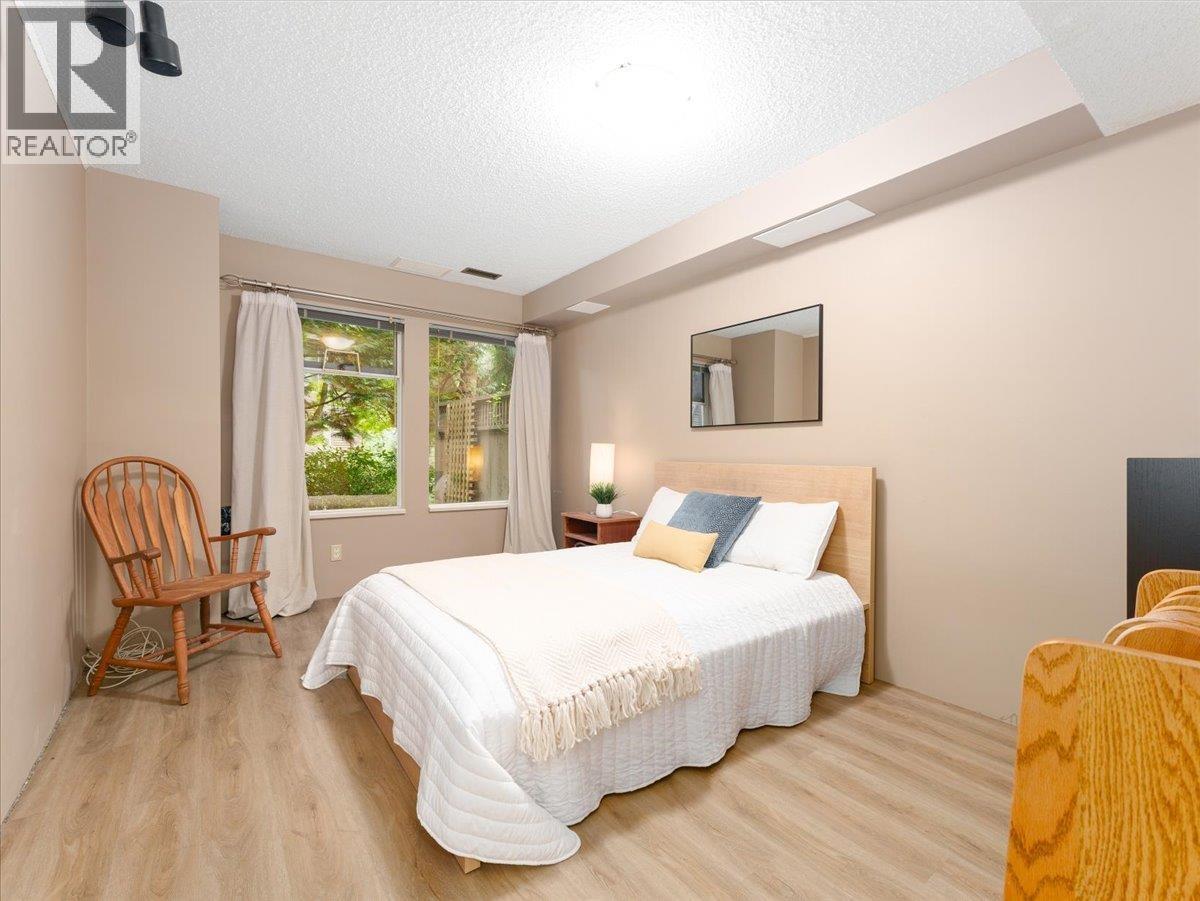 8804 Robins Court, Burnaby, British Columbia  V5A 4K7 - Photo 22 - R3054288