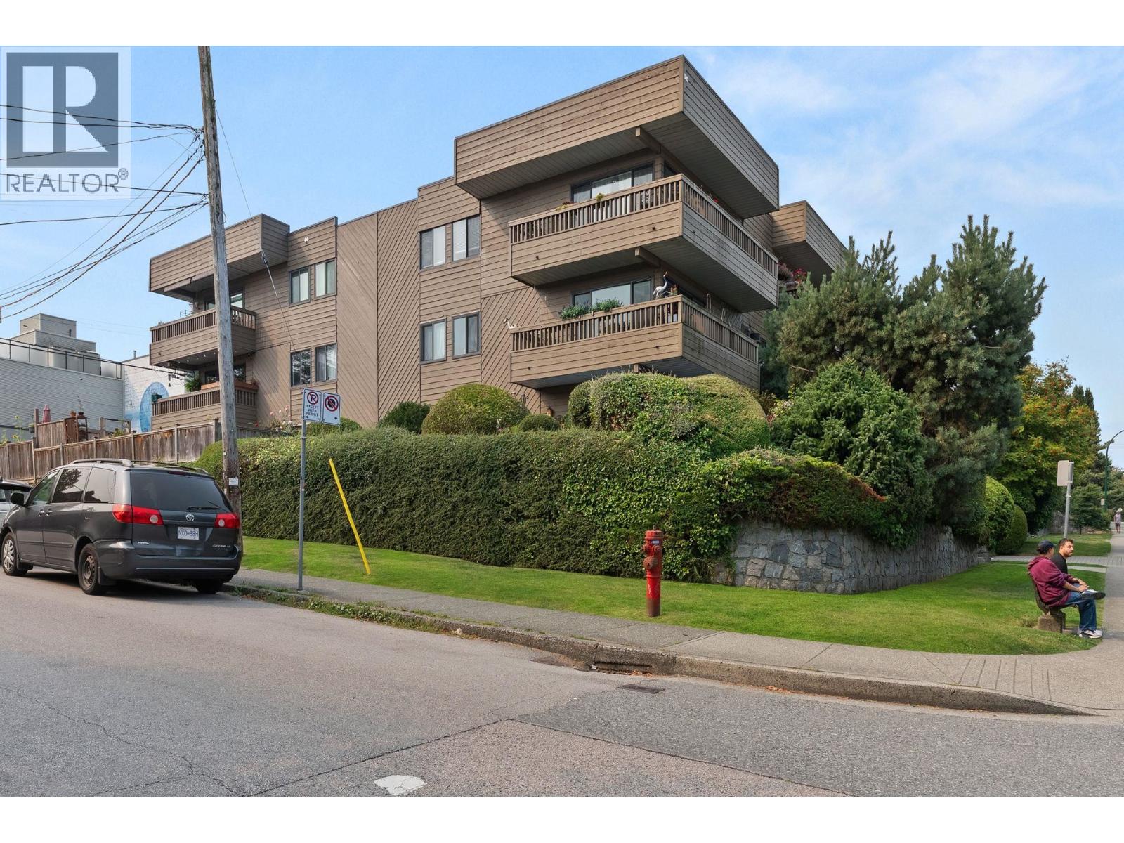 305 2100 W 3rd Avenue, Vancouver, British Columbia  V6K 1L1 - Photo 31 - R3054302