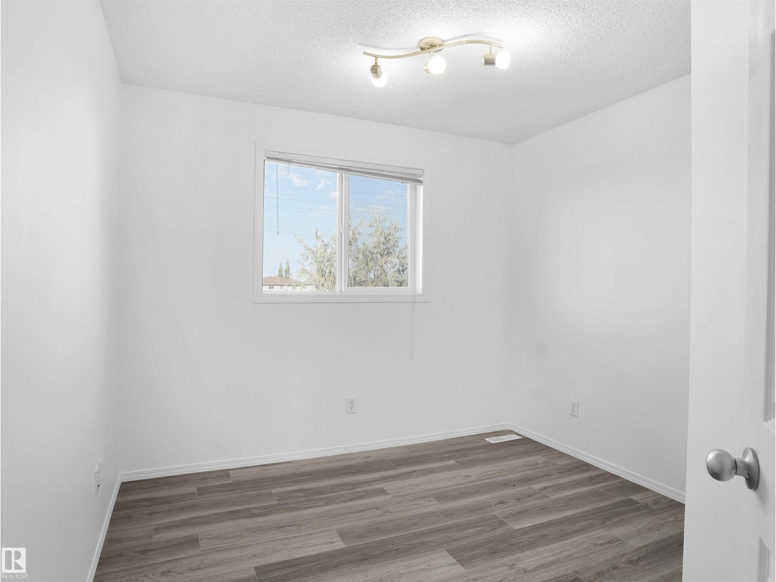 2832 26 St Nw, Edmonton, Alberta  T6T 2A2 - Photo 25 - E4460134