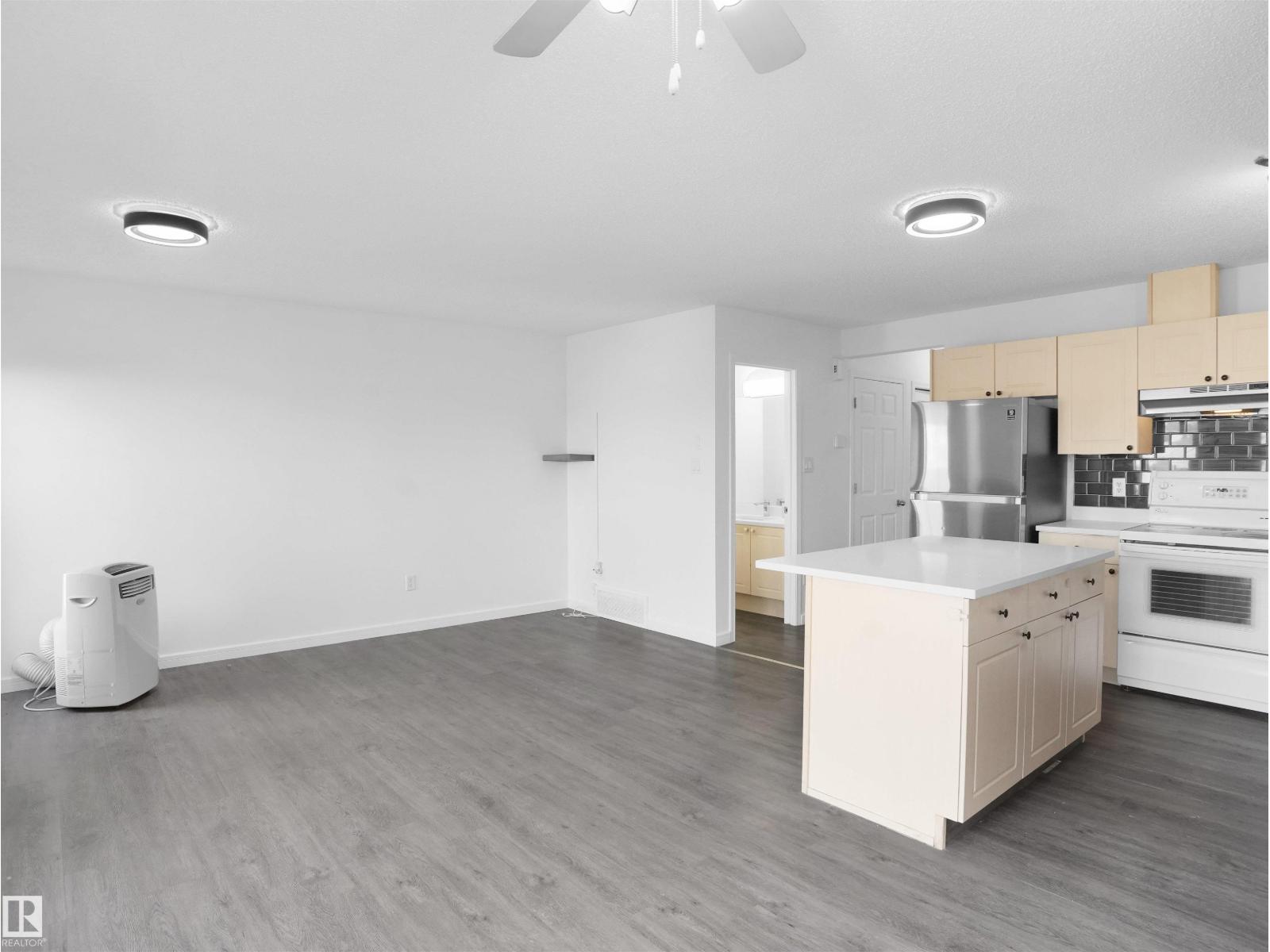 2832 26 St Nw, Edmonton, Alberta  T6T 2A2 - Photo 13 - E4460134