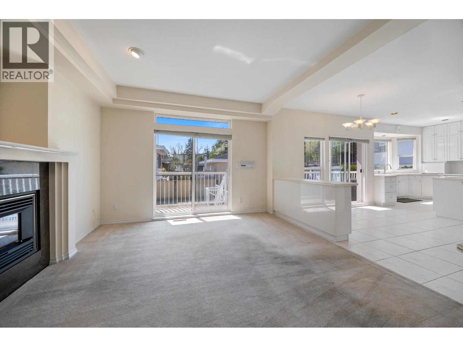 4080 Brandon Street, Burnaby, British Columbia  V5G 2P8 - Photo 10 - R3054323