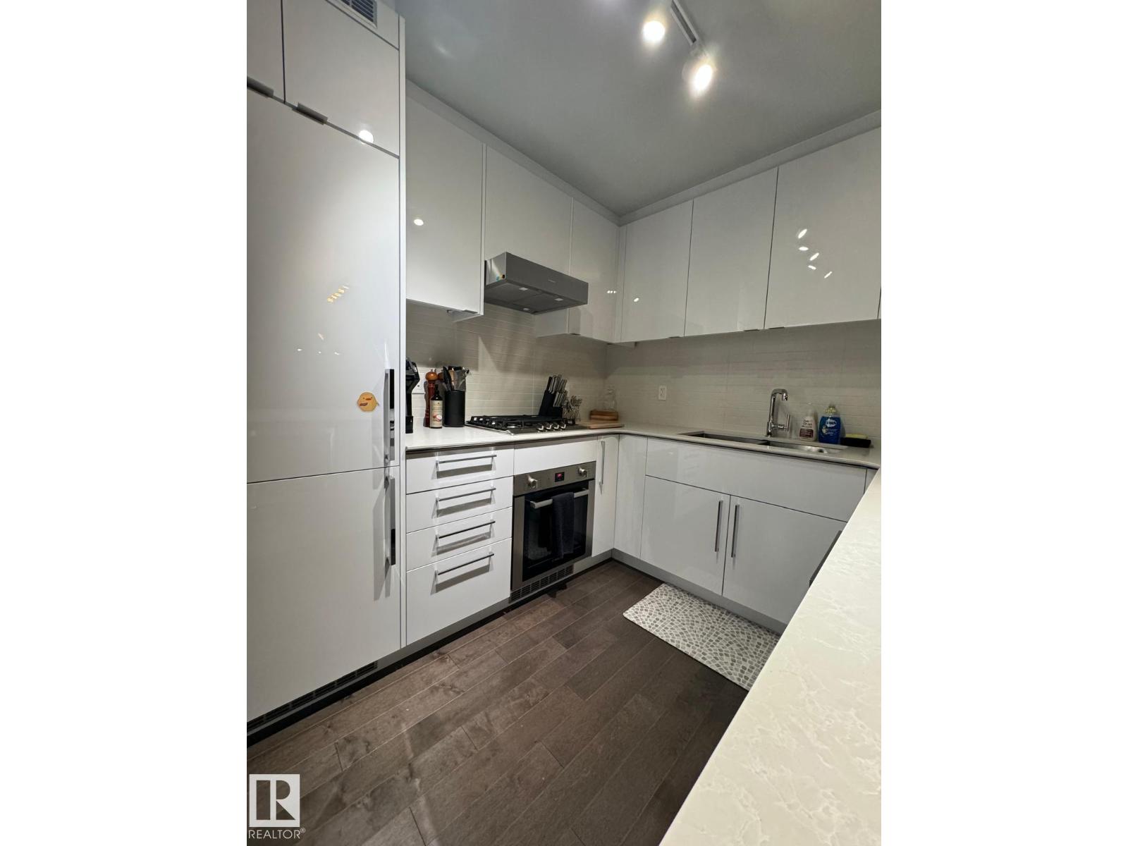 #4007 10360 102 St Nw, Edmonton, Alberta  T5J 0K6 - Photo 4 - E4460323