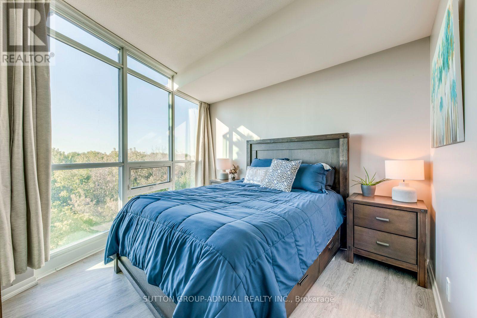709 - 219 Fort York Boulevard, Toronto, Ontario  M5V 1B1 - Photo 9 - C12438803