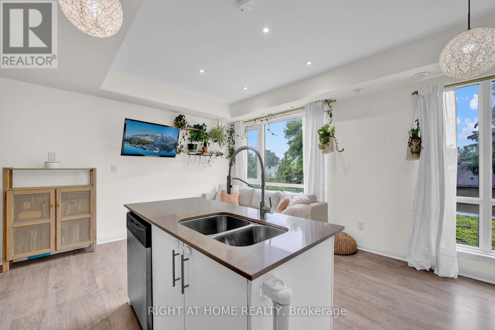 312 - 639 Lawrence Avenue W, Toronto, Ontario  M6A 1A9 - Photo 10 - C12434857