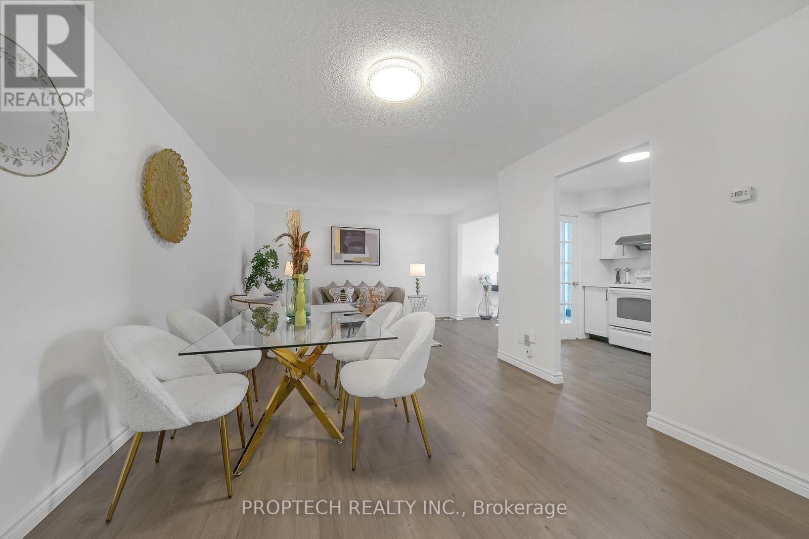204 - 5795 Yonge Street, Toronto, Ontario  M2M 4J3 - Photo 2 - C12434449