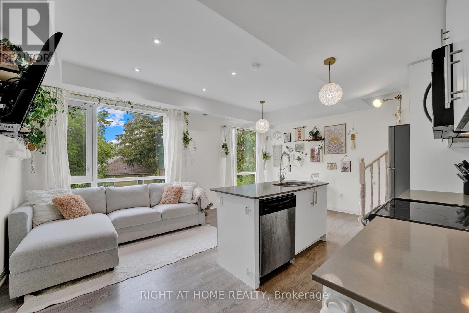312 - 639 Lawrence Avenue W, Toronto, Ontario  M6A 1A9 - Photo 4 - C12434857