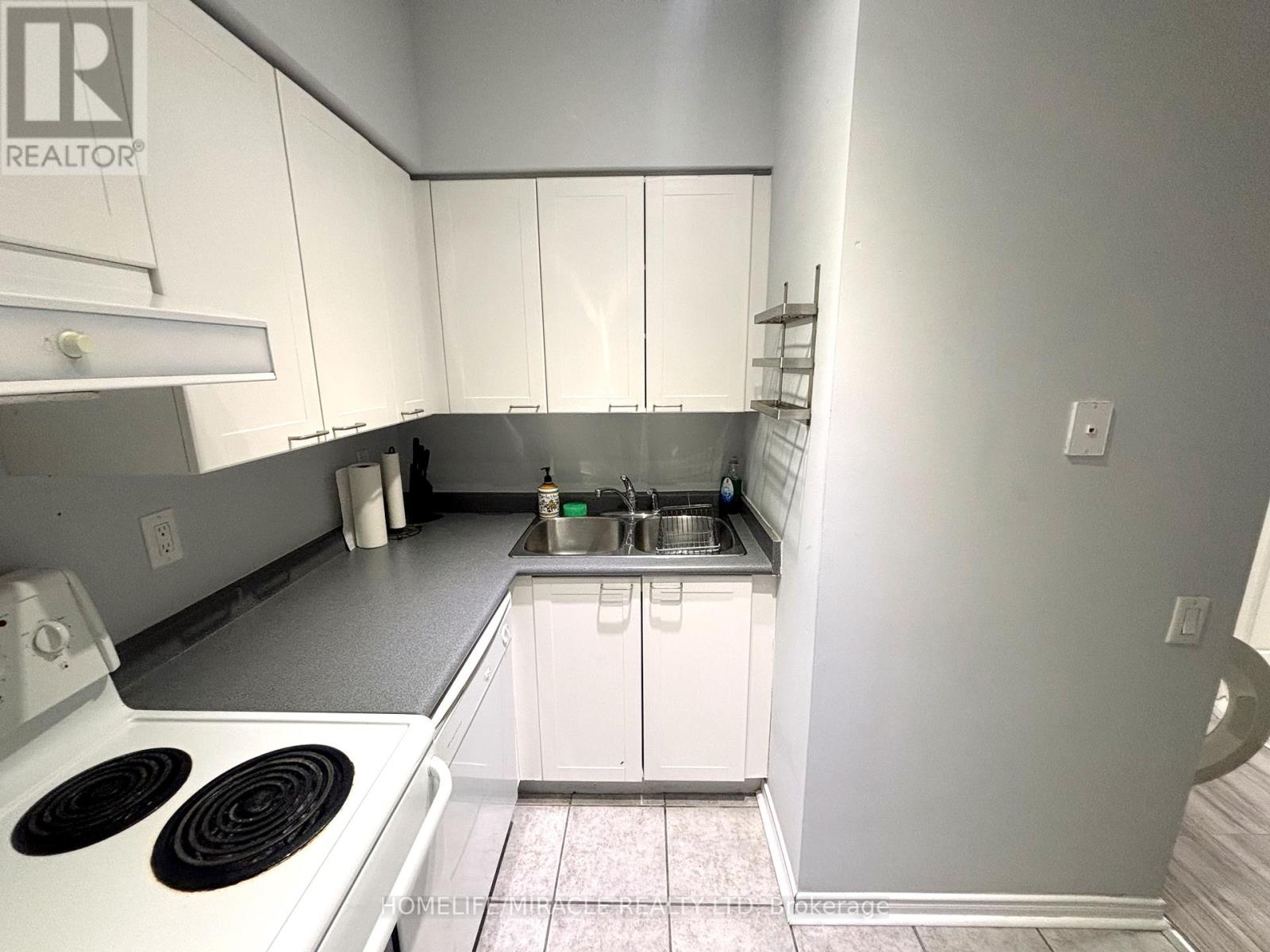 605 - 115 Richmond Street E, Toronto, Ontario  M5C 3H6 - Photo 8 - C12435581