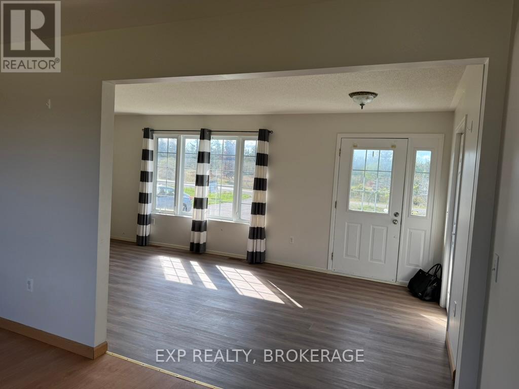 791 Beechwood Road, Greater Napanee (Greater Napanee), Ontario  K7R 3L1 - Photo 18 - X12335817