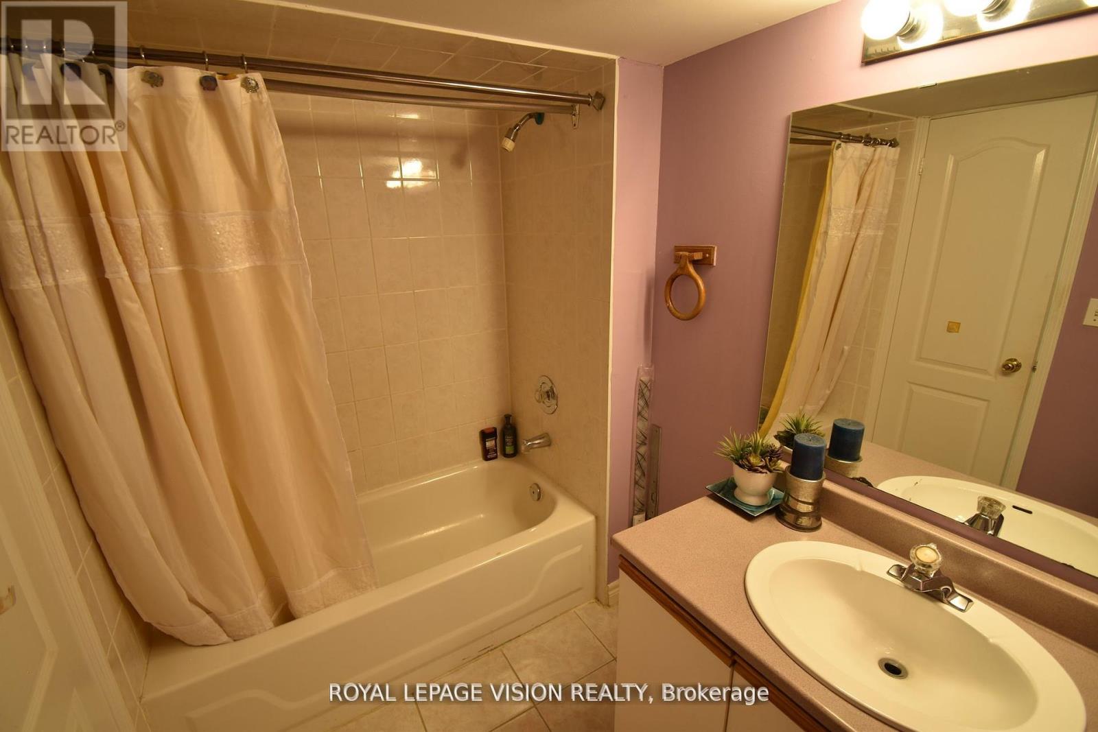 28 Valley Centre Drive S, Toronto, Ontario  M1X 1K7 - Photo 41 - E12438801