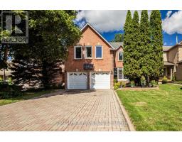 28 VALLEY CENTRE DRIVE S, Toronto, Ontario