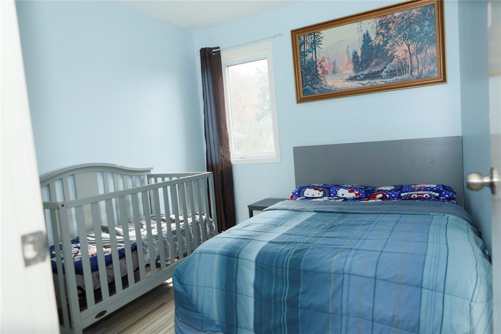 39 Dufort Place, Winnipeg, Manitoba  R3V 1V3 - Photo 11 - 202525626