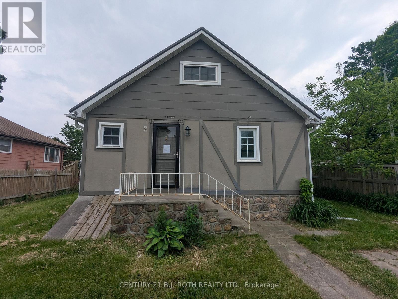 2709 25 Side Road, Innisfil, Ontario  L9S 3T1 - Photo 2 - N12438798