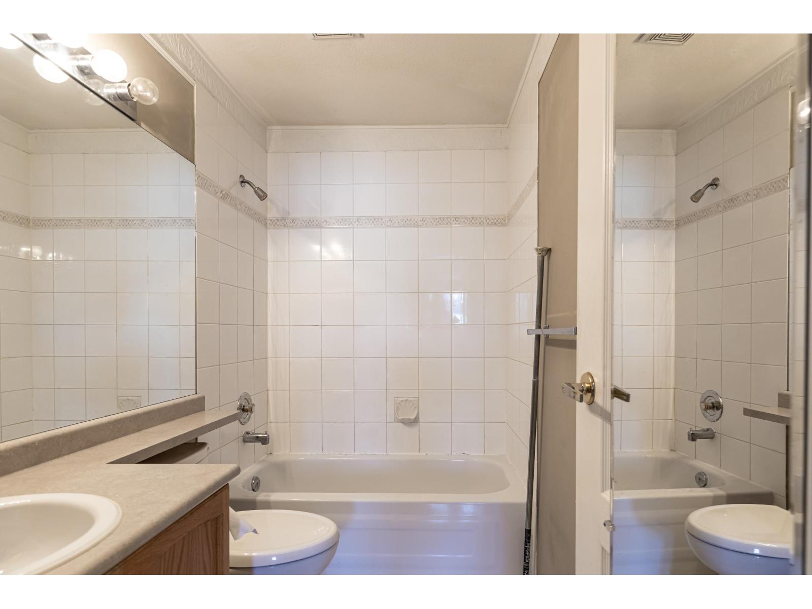 402 2964 Trethewey Street, Abbotsford, British Columbia  V2T 6P4 - Photo 13 - R3054077