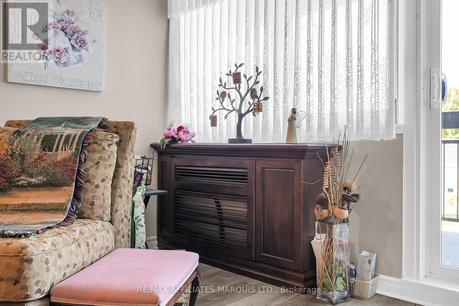 302 - 308 Second Street E, Cornwall, Ontario  K6H 1Z1 - Photo 7 - X12438811