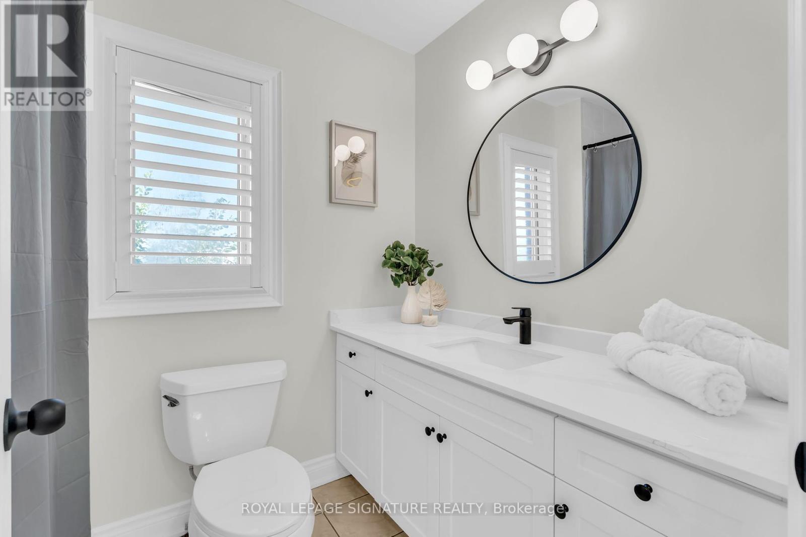 75 Thirty Second Street, Toronto, Ontario  M8W 3G5 - Photo 23 - W12438745