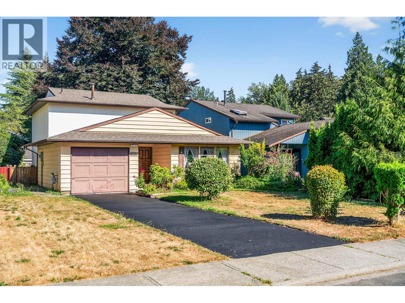 1209 NESTOR STREET, Coquitlam, British Columbia