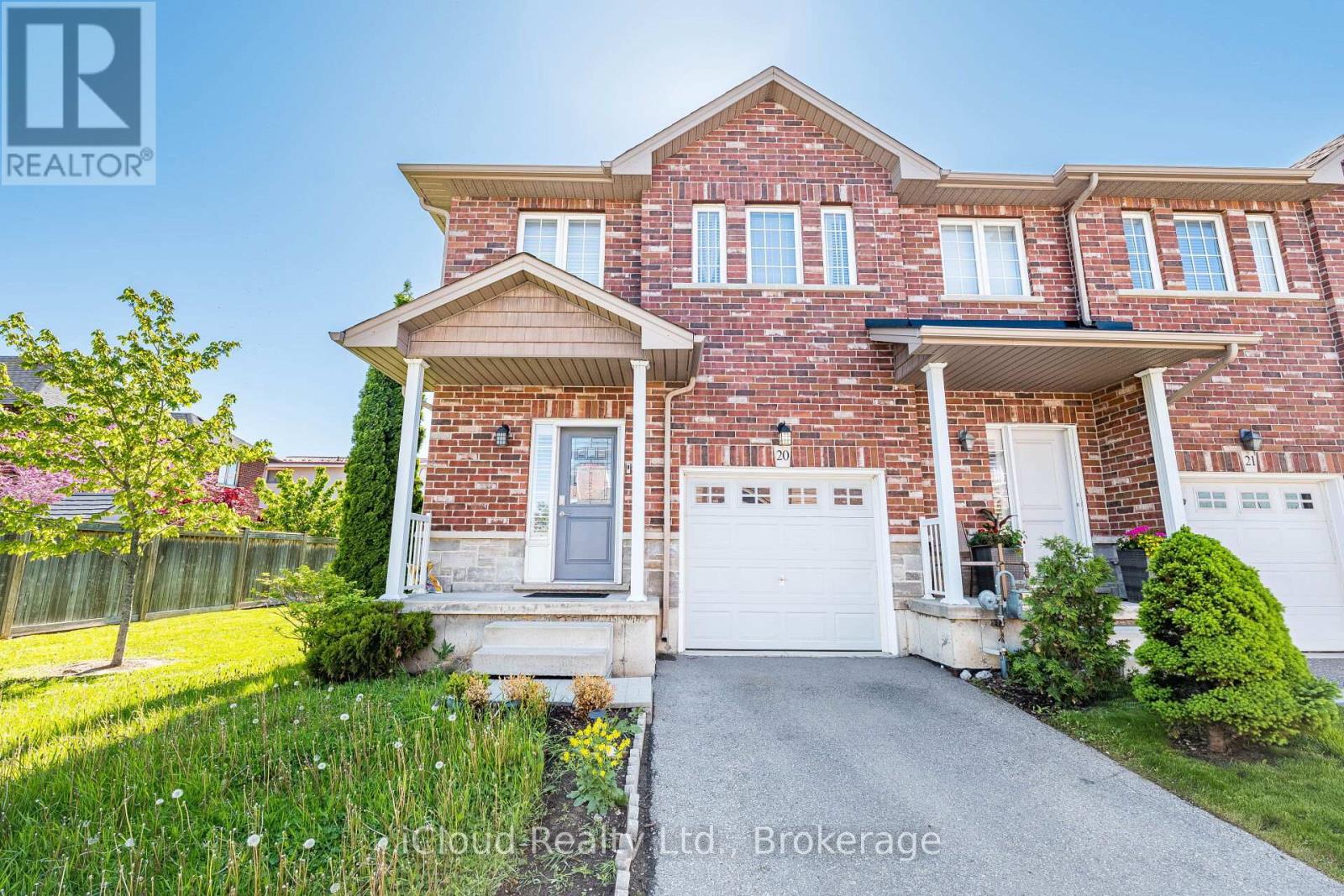 20 - 45 SEABREEZE CRESCENT, Hamilton, Ontario