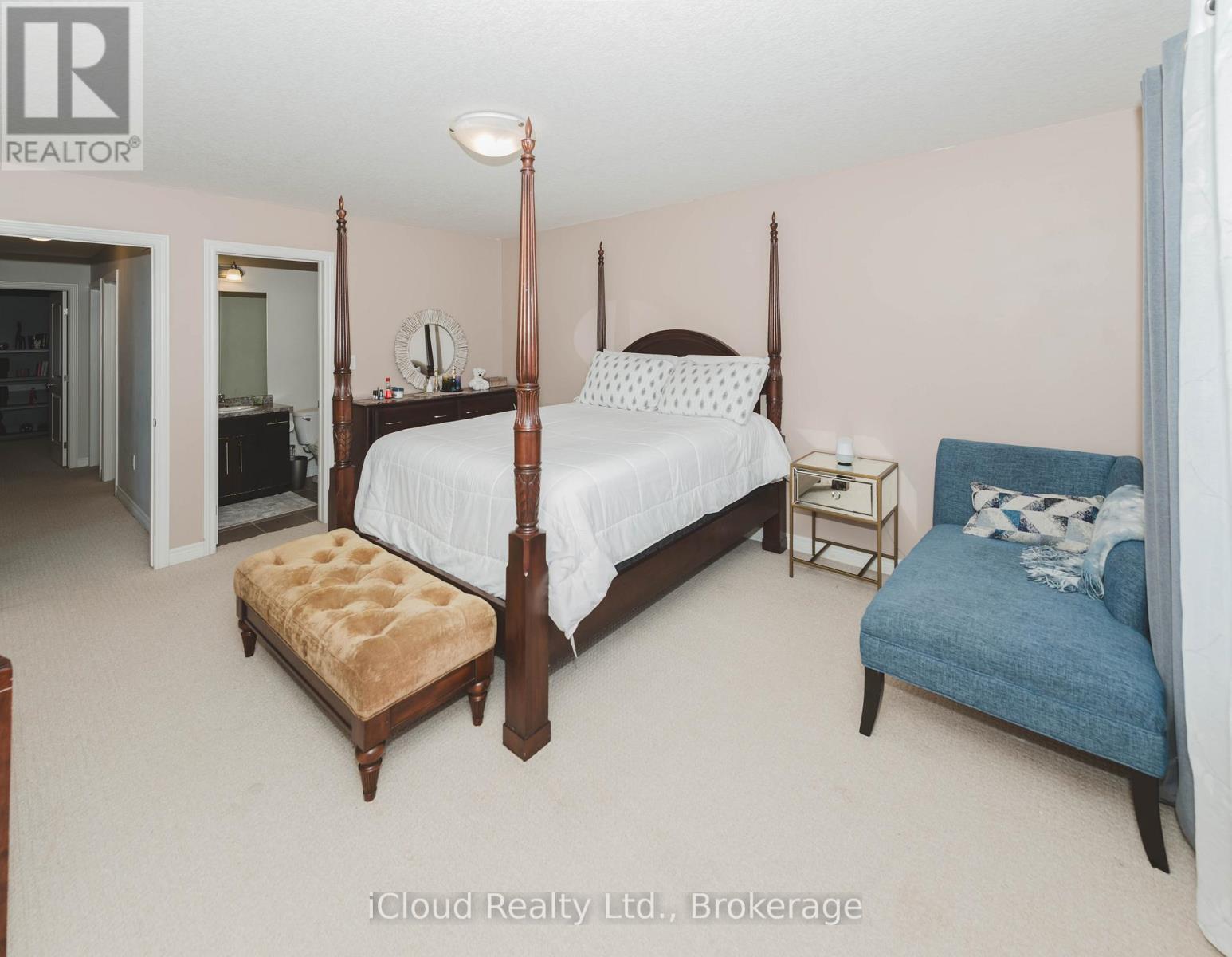 32 Rolling Lane, Hamilton (Gershome), Ontario  L8K 0A1 - Photo 14 - X12438786