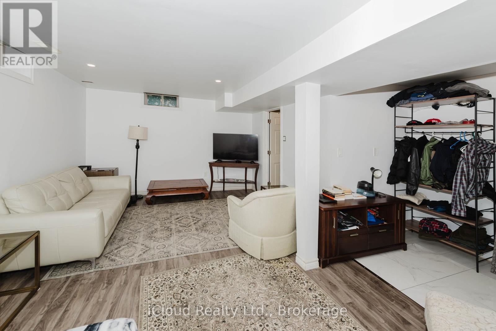 32 Rolling Lane, Hamilton (Gershome), Ontario  L8K 0A1 - Photo 25 - X12438786