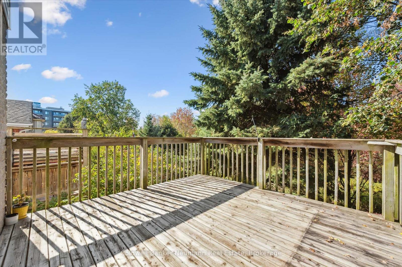 126 Farley Drive, Guelph, Ontario  N1L 1M3 - Photo 35 - X12438805