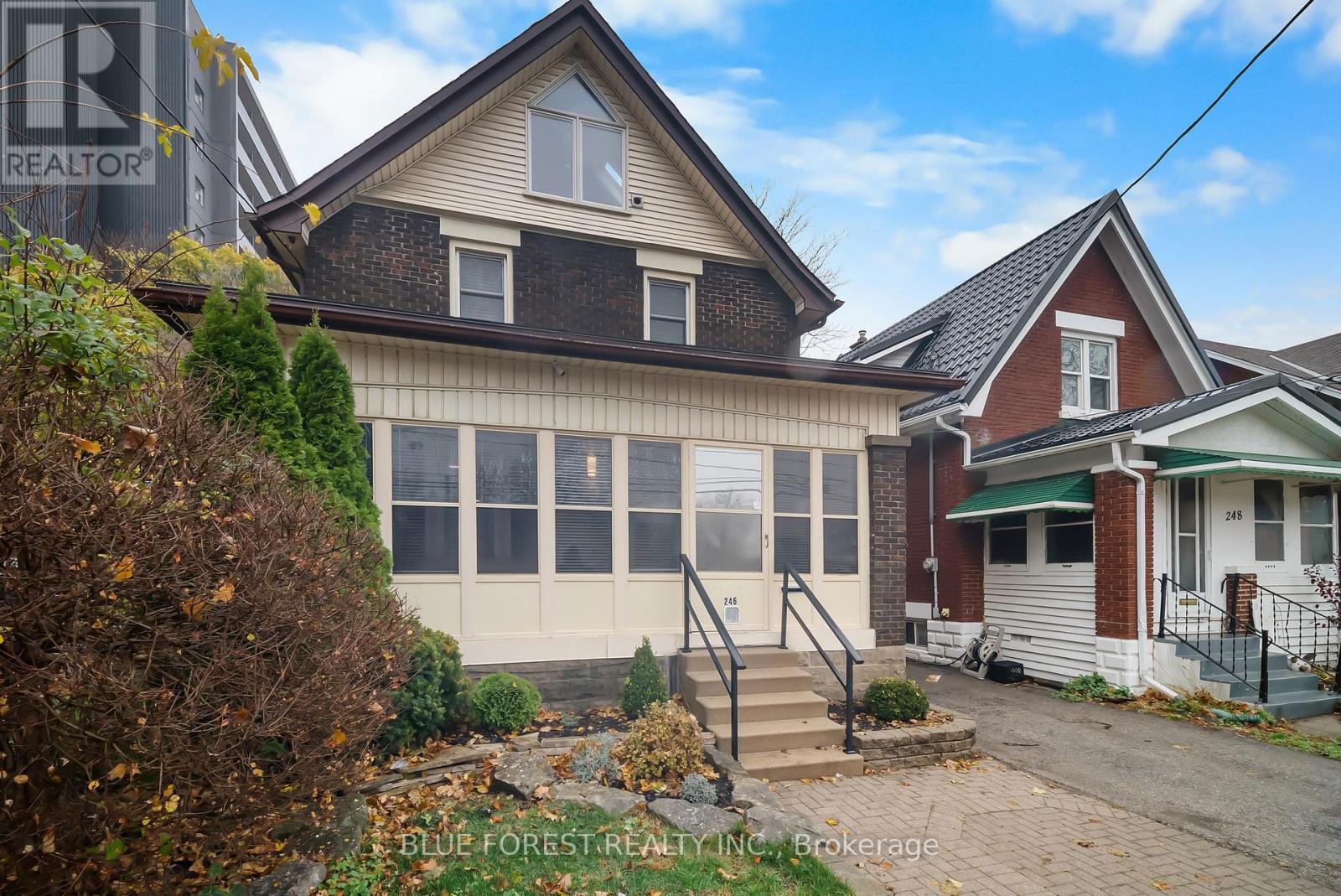 246 Grey Street, London East, Ontario  N6B 1G5 - Photo 2 - X12438827