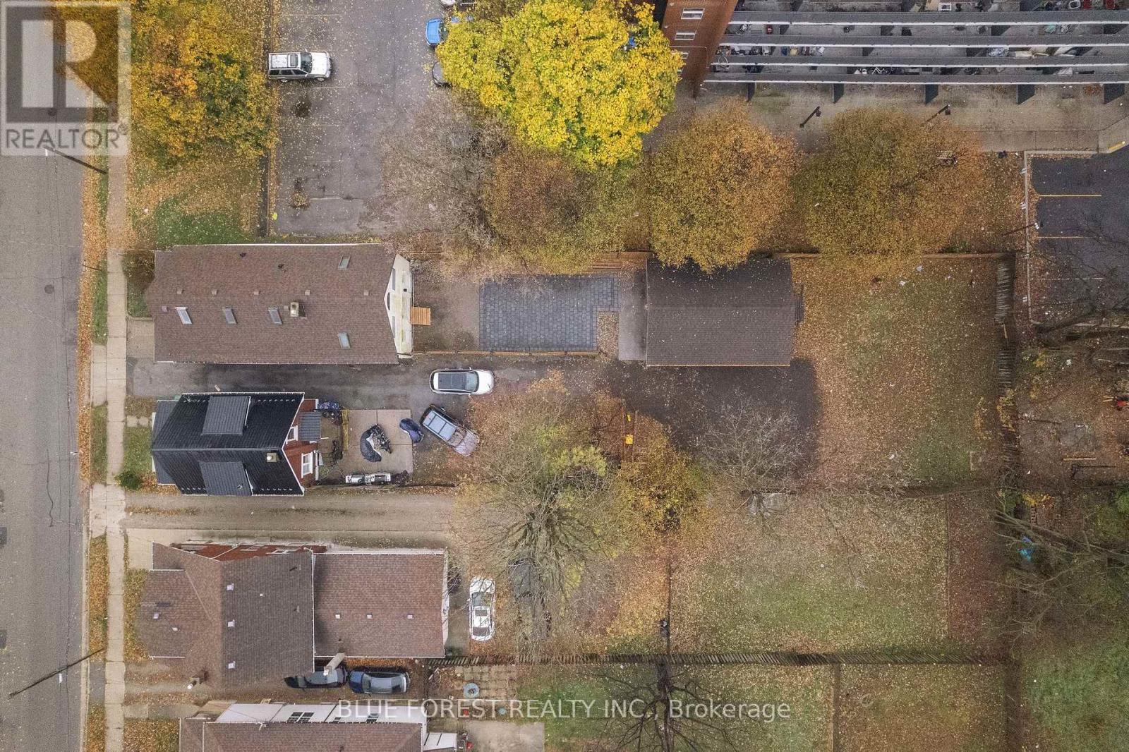 246 Grey Street, London East, Ontario  N6B 1G5 - Photo 37 - X12438827