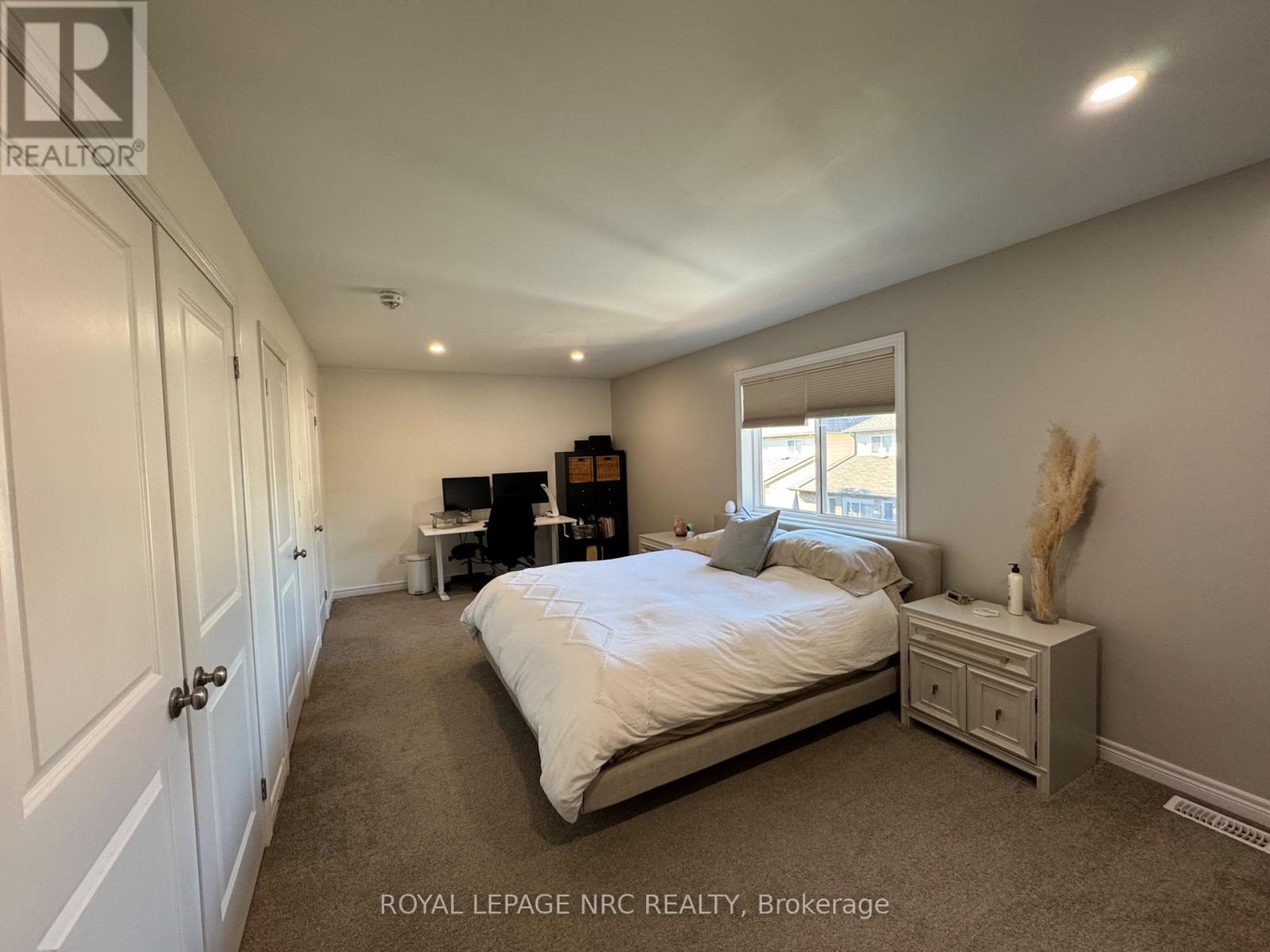 11 Violet Street, St. Catharines, Ontario  L2S 2X1 - Photo 15 - X12437573