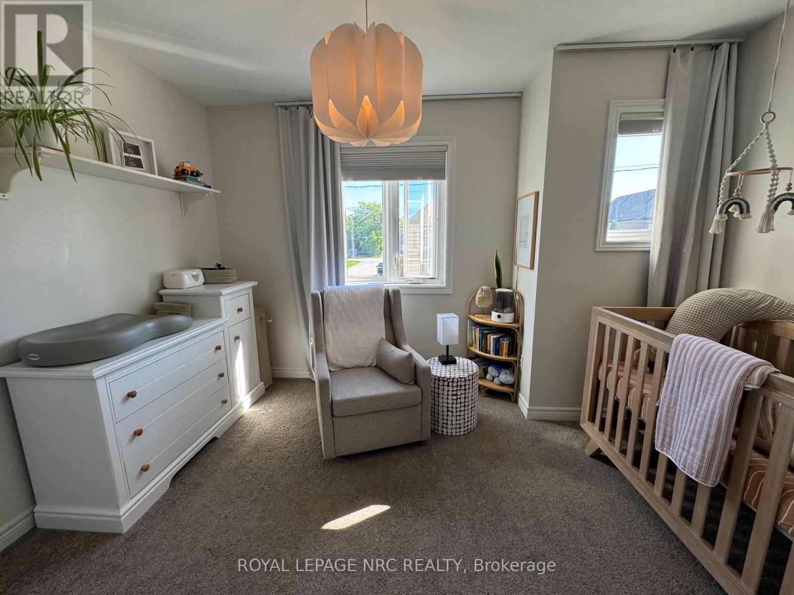 11 Violet Street, St. Catharines, Ontario  L2S 2X1 - Photo 18 - X12437573
