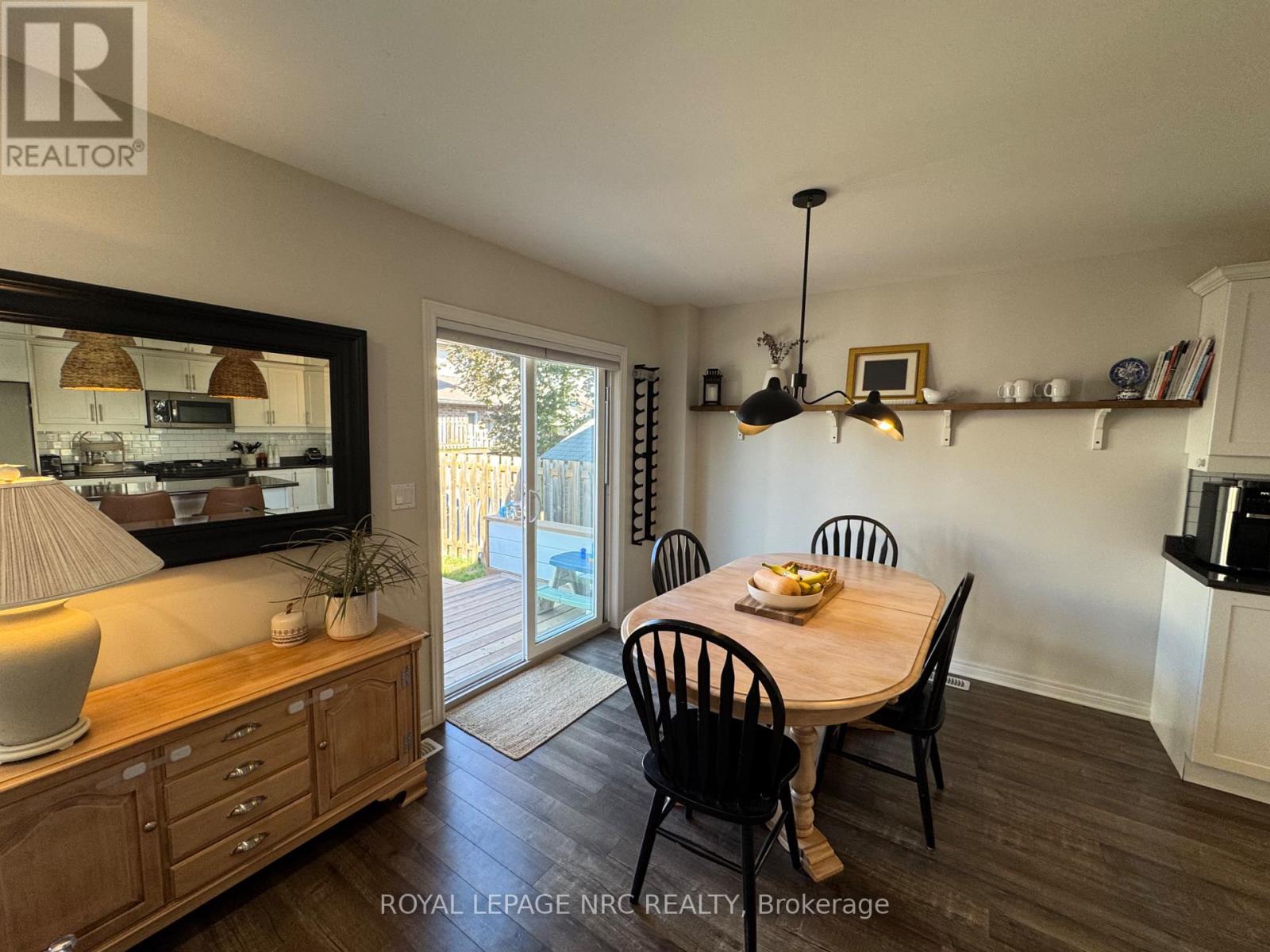 11 Violet Street, St. Catharines, Ontario  L2S 2X1 - Photo 9 - X12437573