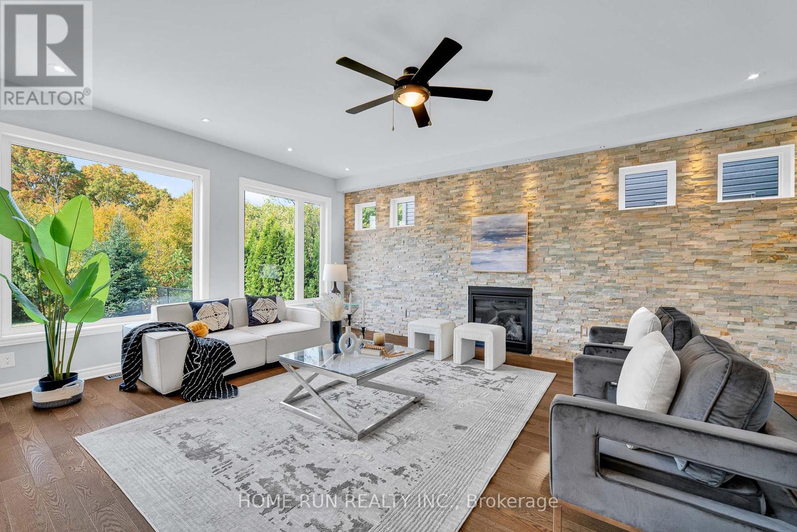 170 Escarpment Crescent, Ottawa, Ontario  K2T 0L7 - Photo 15 - X12438841