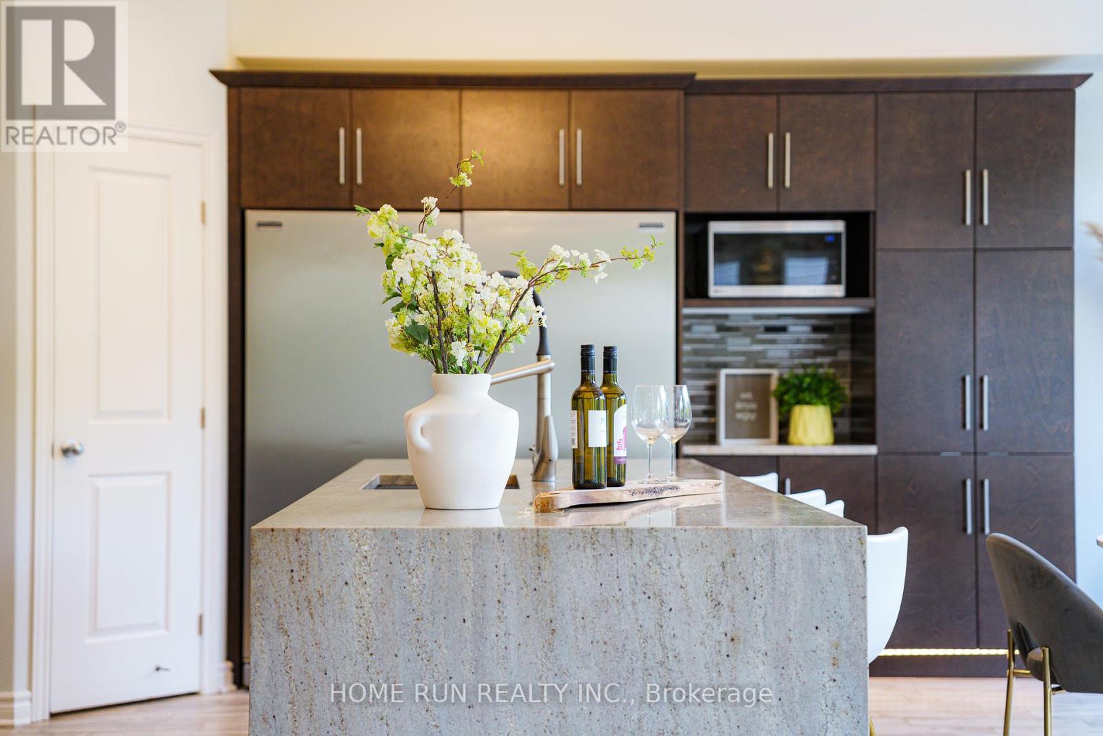 170 Escarpment Crescent, Ottawa, Ontario  K2T 0L7 - Photo 22 - X12438841