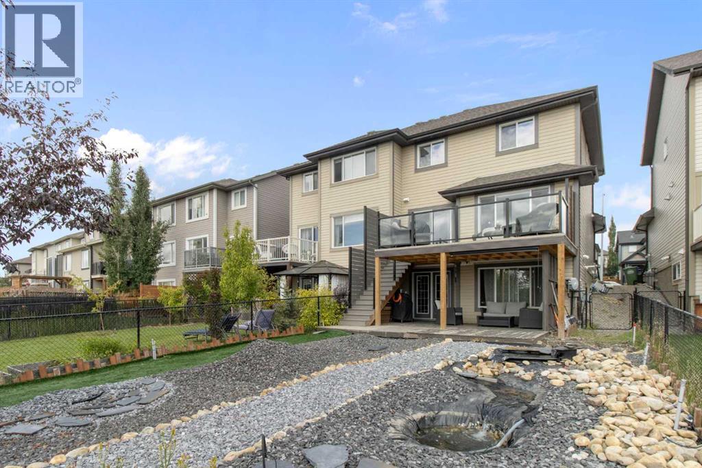 333 Sunset Common, Cochrane, Alberta  T4C 0L8 - Photo 2 - A2245363