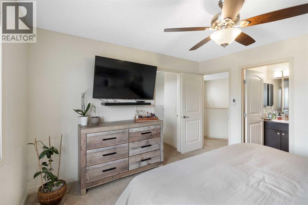333 Sunset Common, Cochrane, Alberta  T4C 0L8 - Photo 21 - A2245363