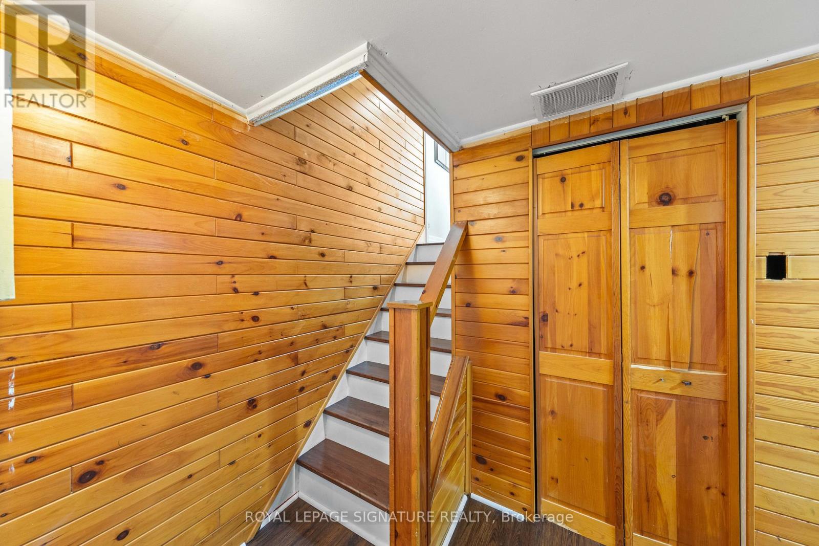 2 Guytoi Court, Toronto, Ontario  M3C 1Y2 - Photo 32 - C12438817