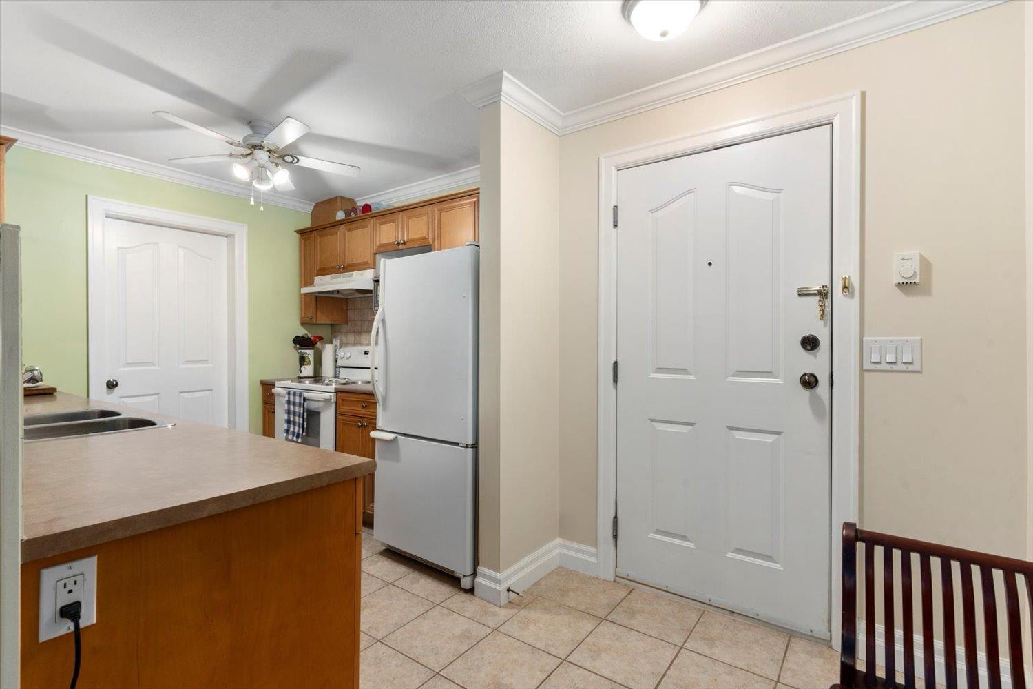 101 45769 Stevenson Road, Sardis East Vedder, Chilliwack, British Columbia V2R 5Z2 - Photo 5 - R3053998